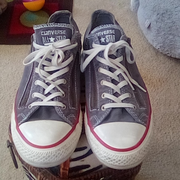 ☺️Converse Sneakers (unisex) like New! - Picture 5 of 6